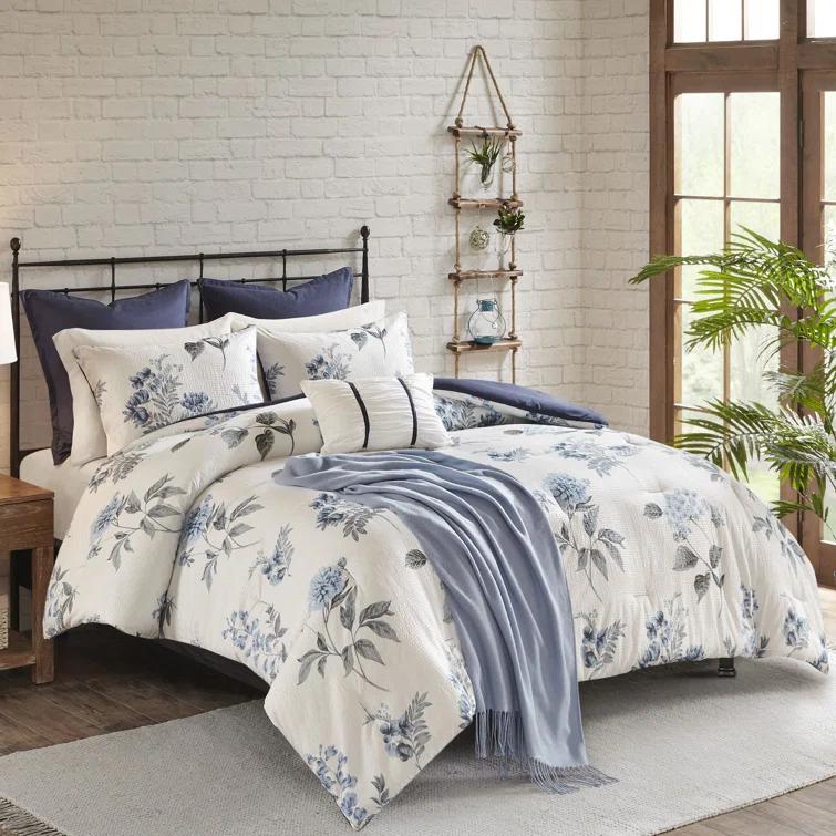 Zennia 7 Piece Seersucker Floral Comforter Set with Throw Blanket