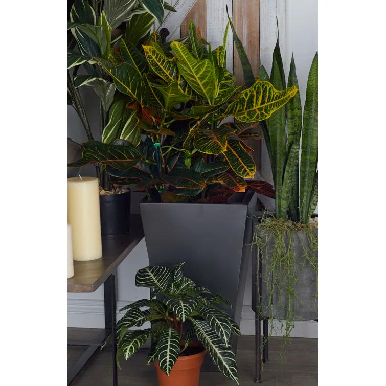 Set of 3 Contemporary Trapezoidal Iron Planters Gray - Olivia & May