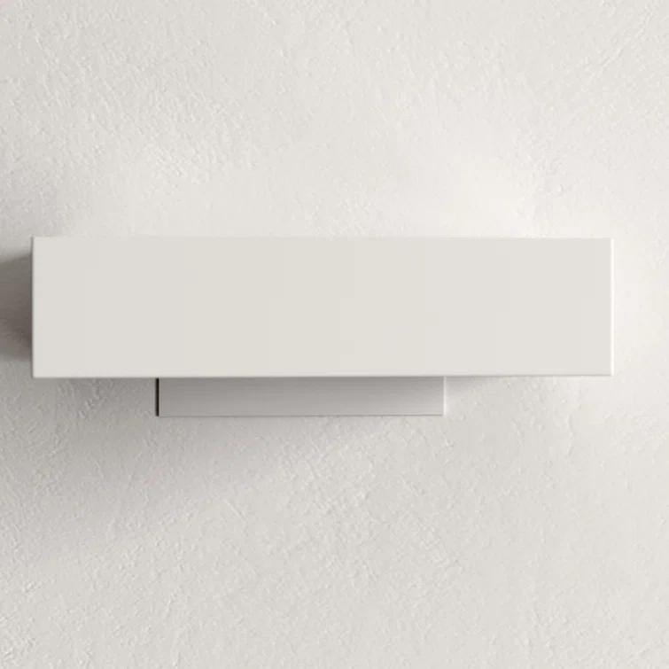 Melete Wall Sconce