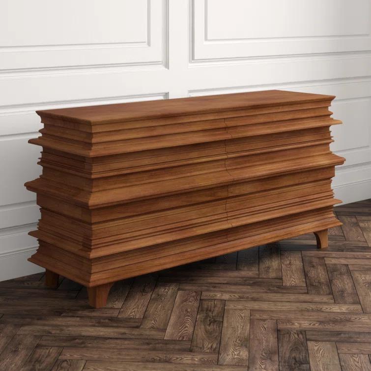 Lizbet Dresser