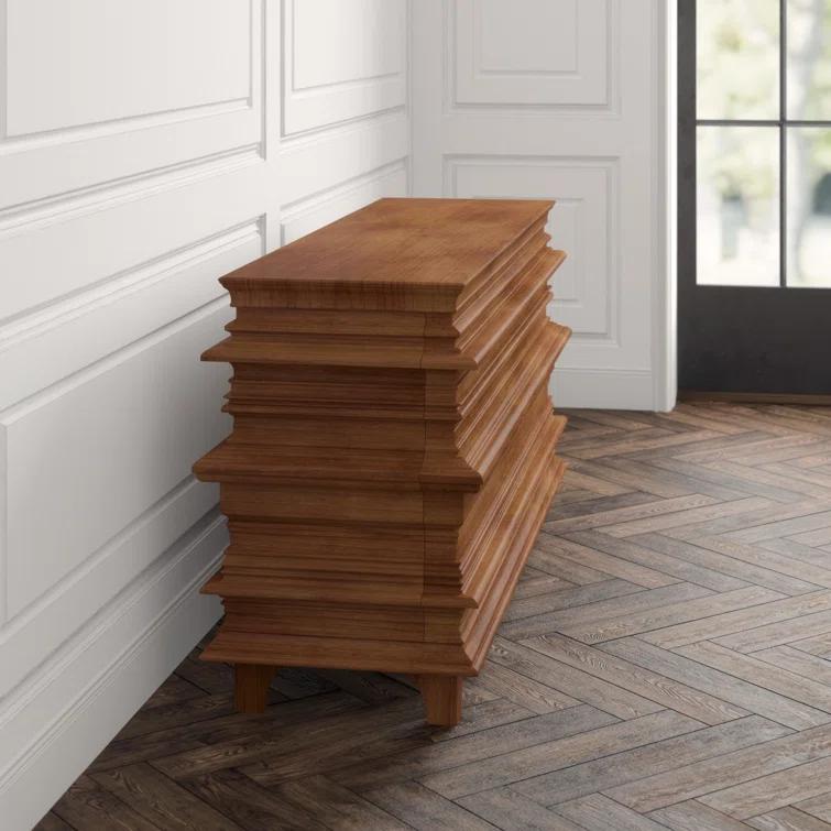 Lizbet Dresser