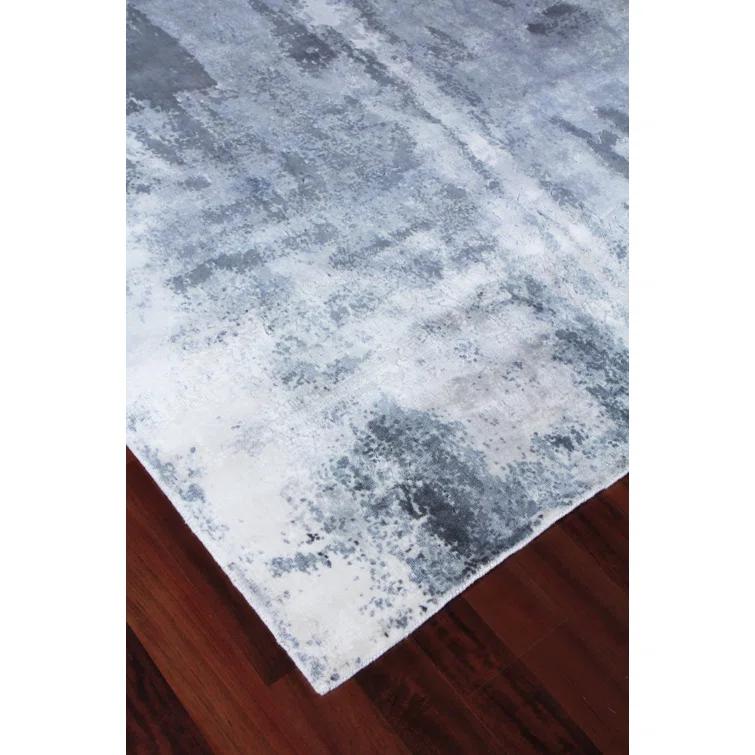 Reflections Abstract Hand-Loomed Silver/Gray/Ivory Area Rug