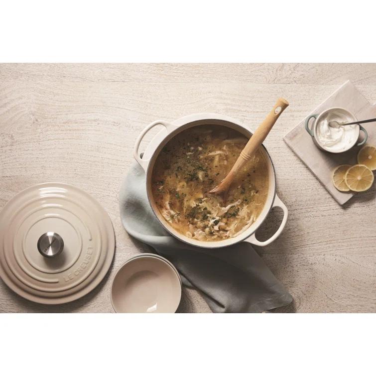 Le Creuset Signature Enameled Cast Iron Round Dutch Oven with Lid
