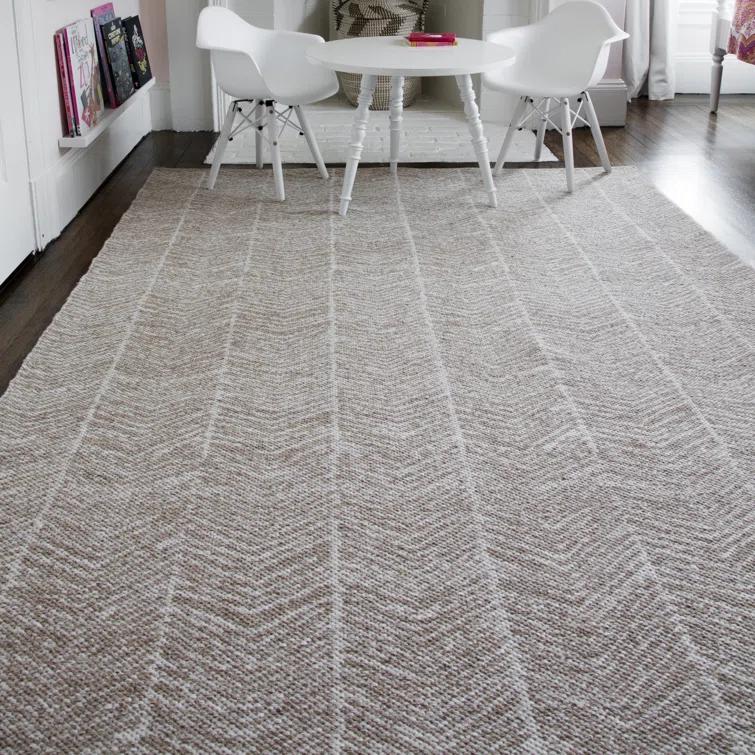 Easton Chevron Handmade Flatweave Brown Area Rug