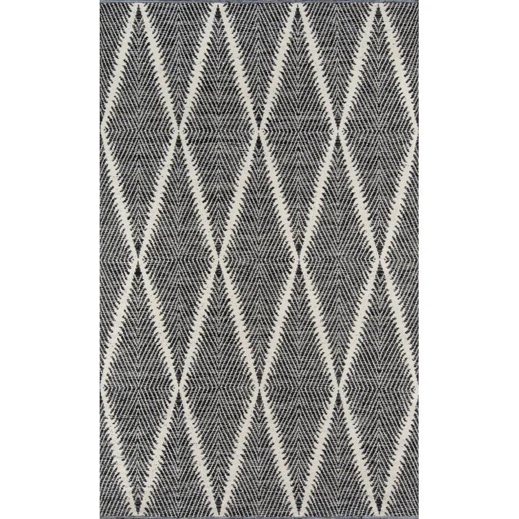 River Beacon Handwoven Indoor / Outdoor Rug by Erin Gates - 5' x 7'6"