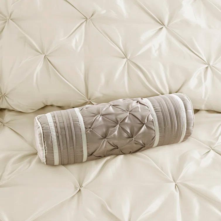 Madison Park Laurel 7 Piece Tufted Comforter Set