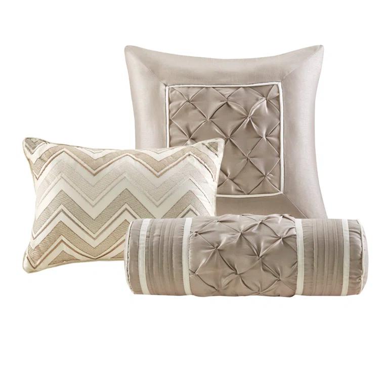 Madison Park Laurel 7 Piece Tufted Comforter Set
