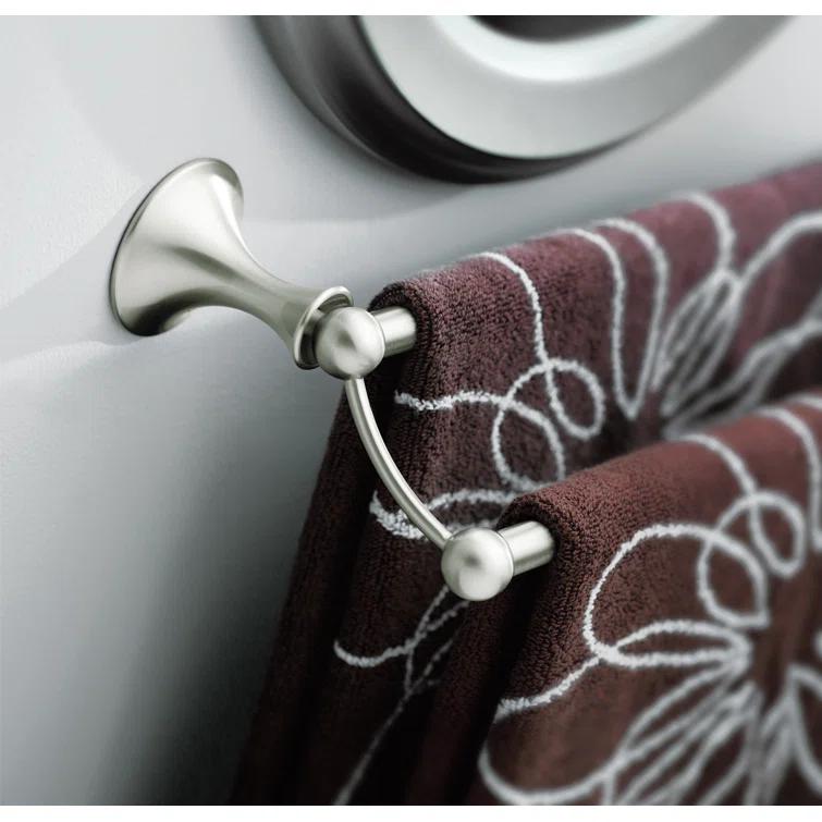 Lounge 24" Wall Mounted Towel Bar