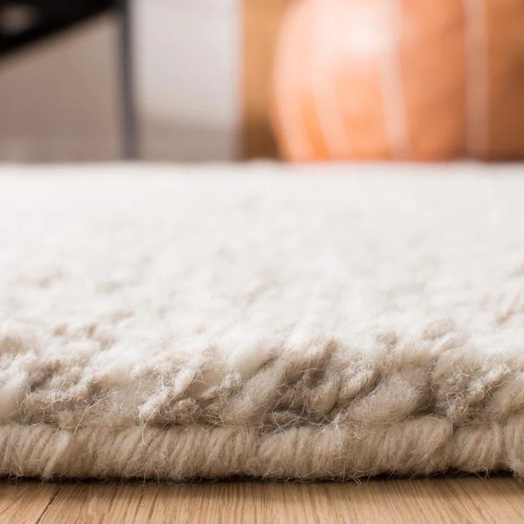 Nabila Area Rug
