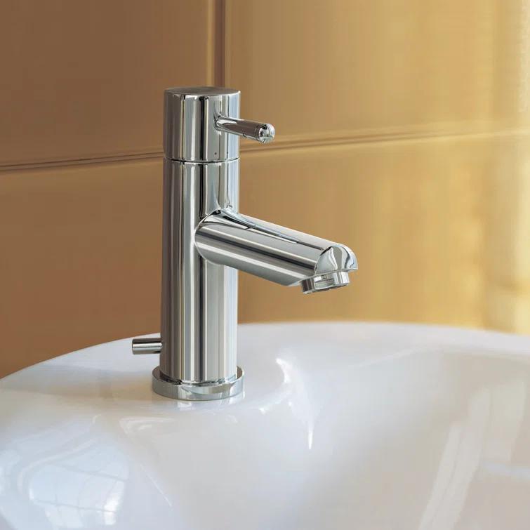 American Standard 2064101.002 Serin Single-Hole Single-handle Bathroom Faucet with Drain Assembly
