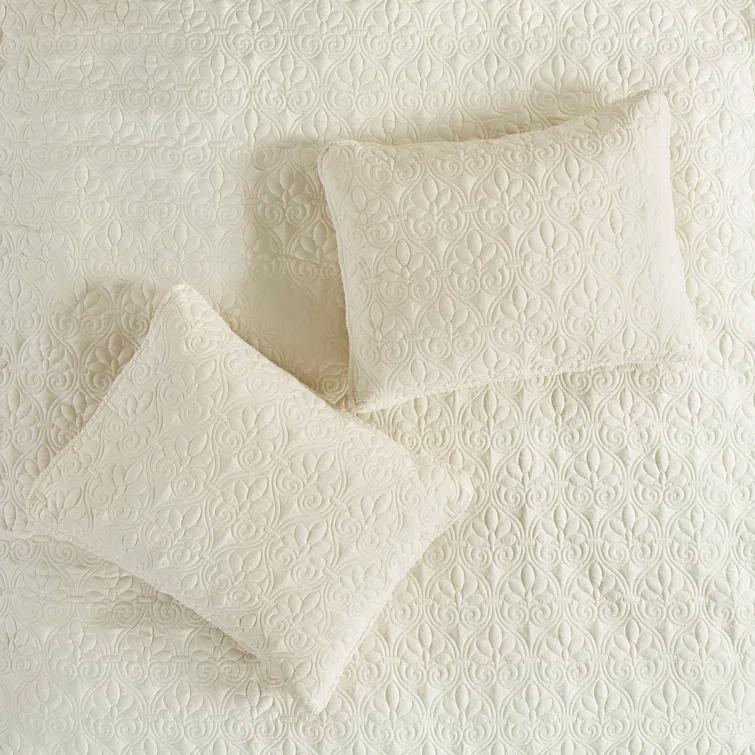 Madison Park Quebec 3 Piece Split Corner Pleated Quilted Bedspread
