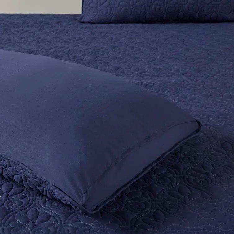 Madison Park Quebec 3 Piece Split Corner Pleated Quilted Bedspread