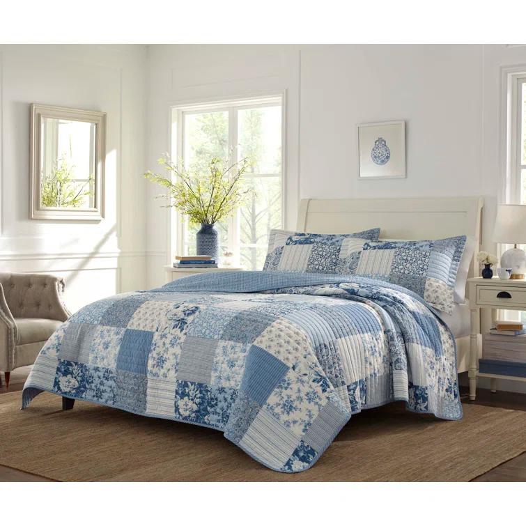 Laura Ashley Laura Ashley Paisley Patchwork Cotton Reversible Blue Quilt Set