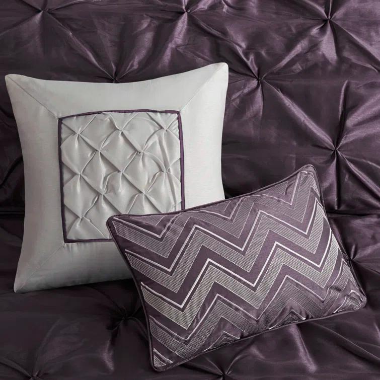 Madison Park Laurel 7 Piece Tufted Comforter Set