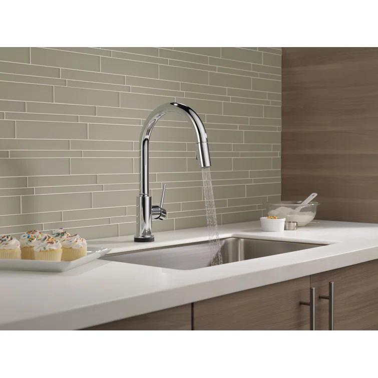 Trinsic Pull Down Sprayer Touch and Voice Control Kitchen Sink Faucet, Touch Control Kitchen Faucet