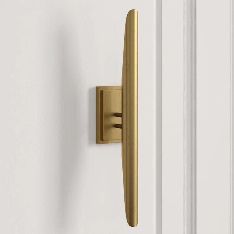 Baton Sconce by Regina Andrew