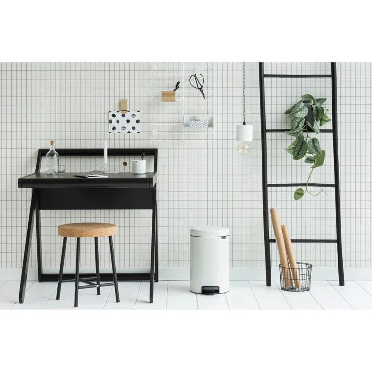 Brabantia Newicon Step On Trash Can, 5.3 Gallon (20 Liter)