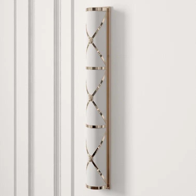Chase 6 - Light Bath Bar