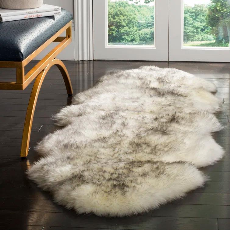 SAFAVIEH Sheep Skin Tiana Animal Area Rug, Ivory/Smoke Grey, 5'5" x 7'7"