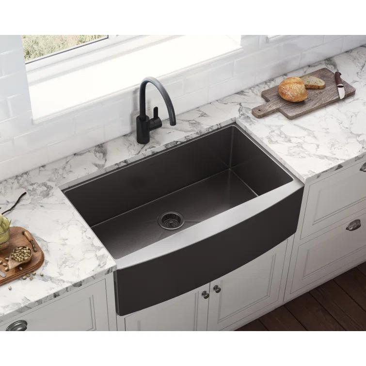 Ruvati 30-inch Apron-Front Farmhouse Kitchen Sink - Stainless Steel