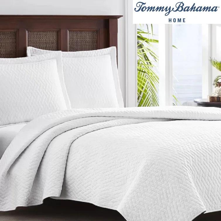 Tommy Bahama Home Tommy Bahama Raffia Solid Cotton Reversible Quilt Set