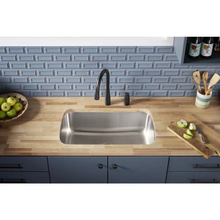 McAllister 32'' L Undermount Stainless Steel Kitchen Sink