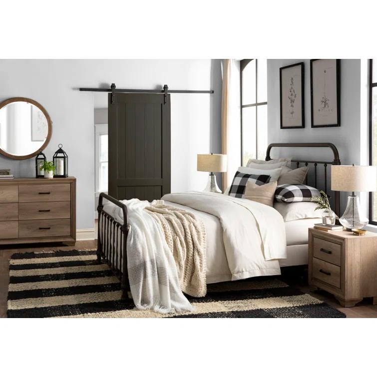 Avrianna Table Lamp