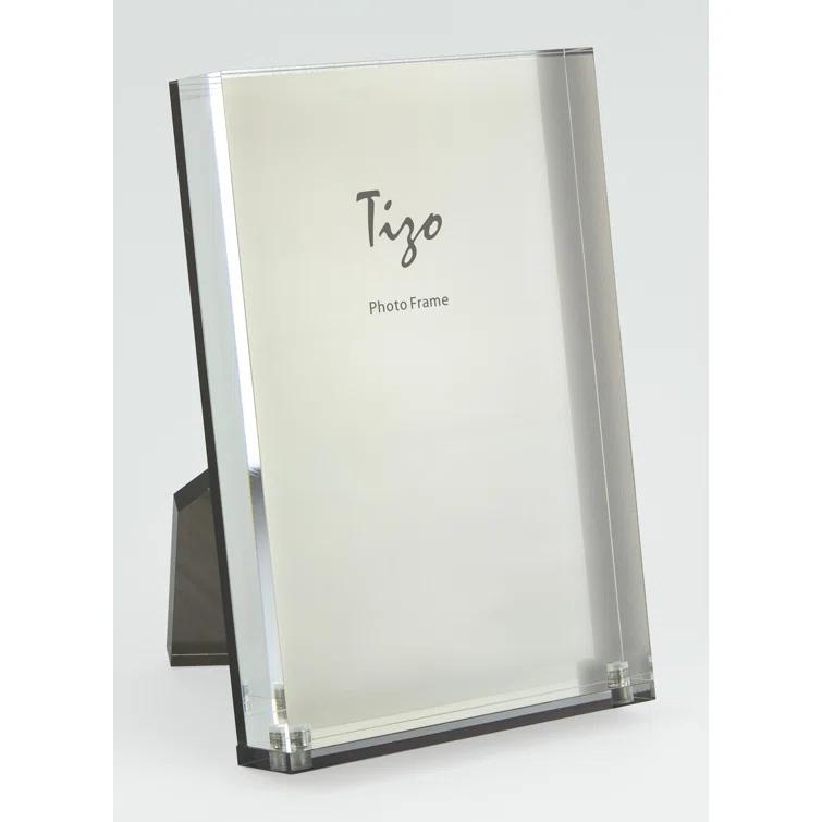Silver 4x6 Acrylic Tabletop Picture Frame with Magnetic Closures