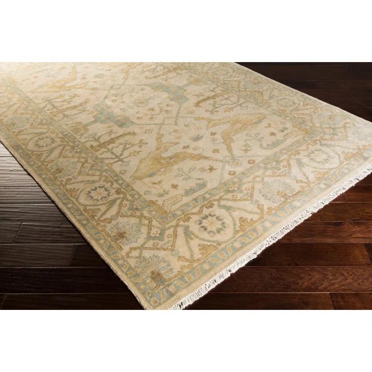 Fatima Hand-Knotted Wool Rug - 9' x 13'