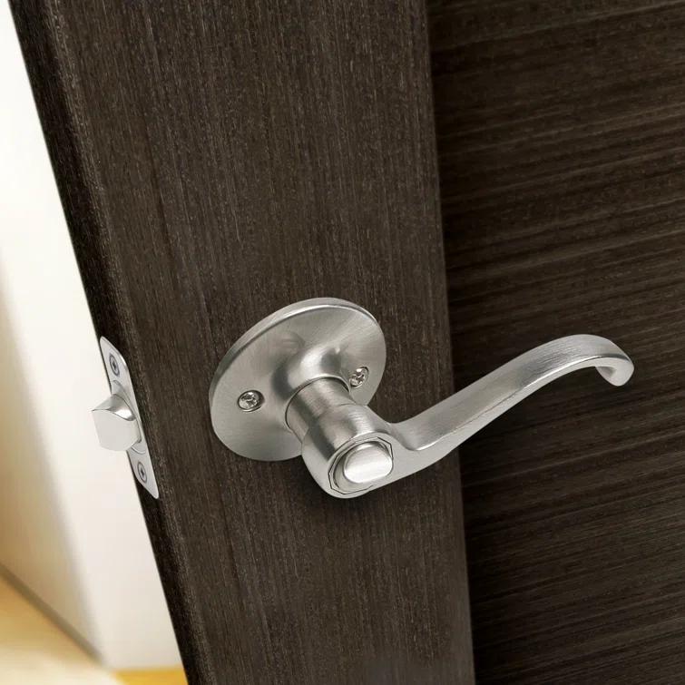 Scroll Privacy Bed/Bath Door Lever