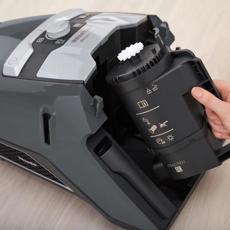 Blizzard CX1 Canister Vacuum