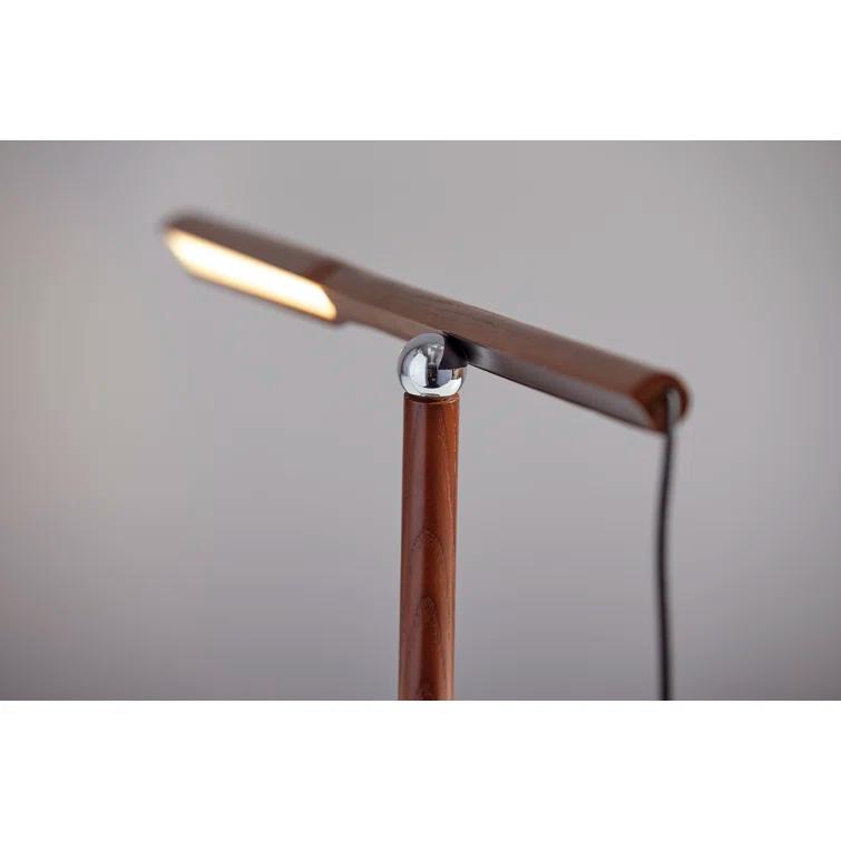 Dris Adjustable Desk Lamp
