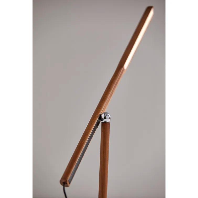 Dris Adjustable Desk Lamp