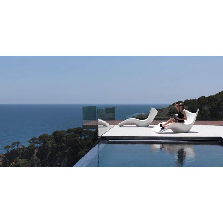 Surf Sun Chaise Lounge
