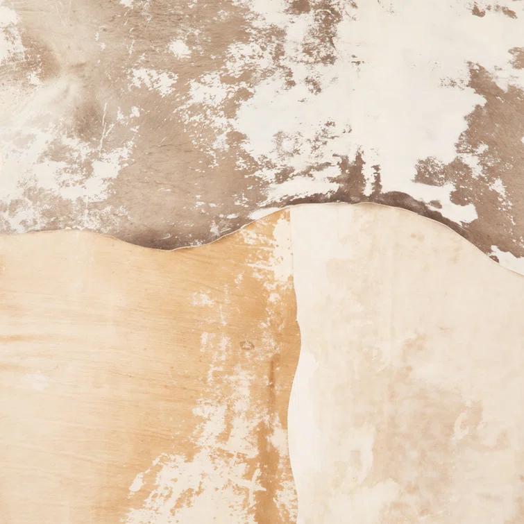 McFadden Cowhide Rug - Natural / 5' x 7'