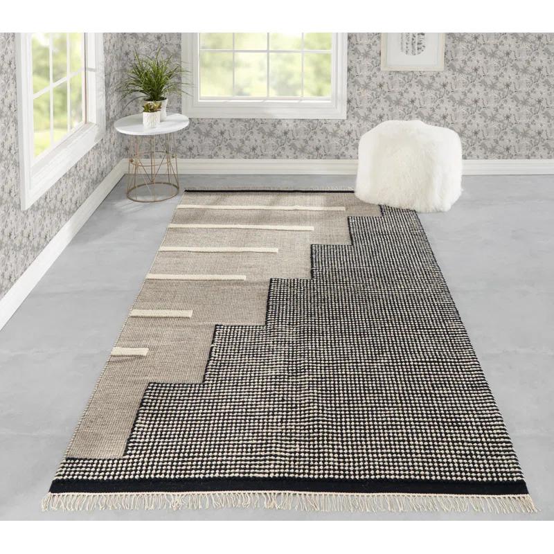 Handwoven Black Geometric Flat Wool Rug 3'6" x 5'6"