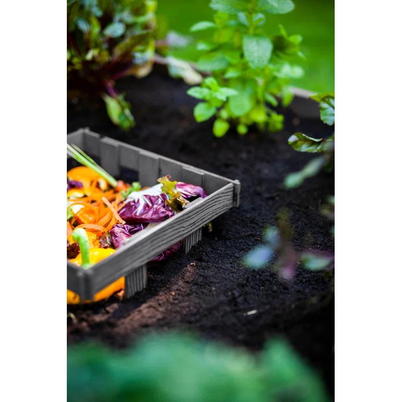 Vita Urbana Keyhole Composting Raised Garden Bed