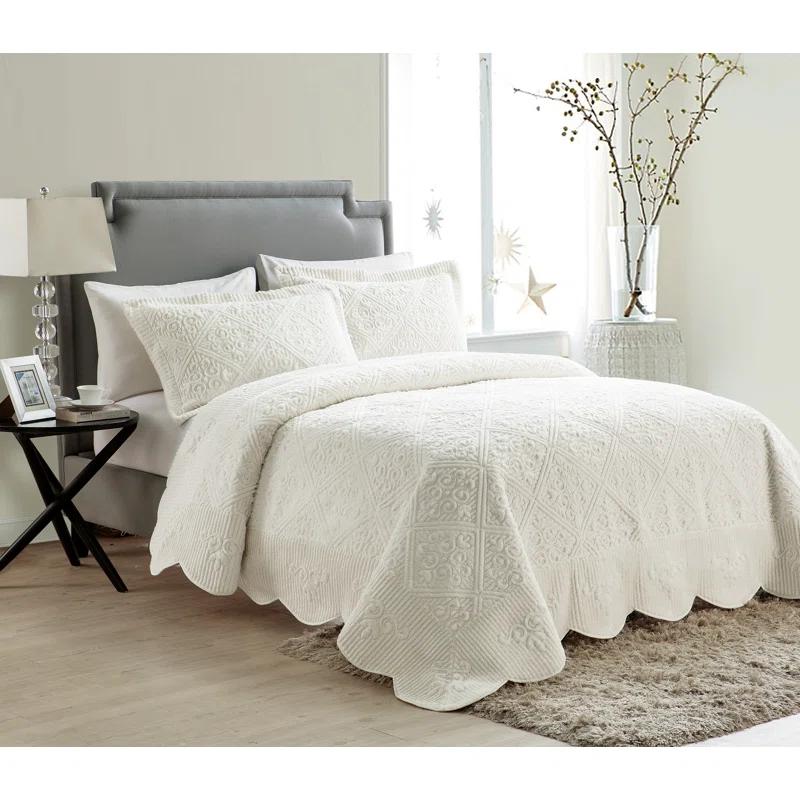 Ivory Full Microfiber Quilted Bedspread Set