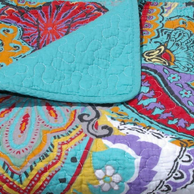Greenland Home Fashions Nirvana Paisley 100% Cotton Quilted Throw