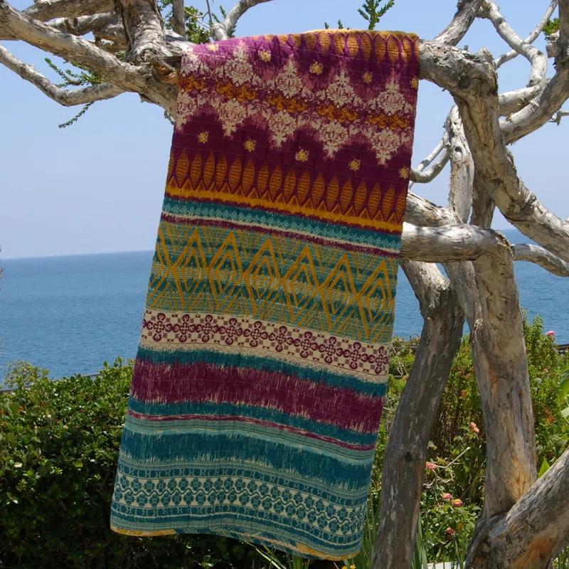 Southwest 100% Cotton Reversible Quilted Throw