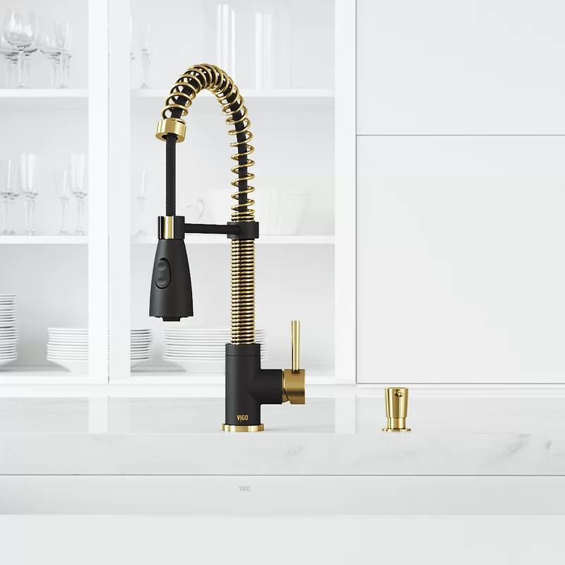 Elegant Dual-Tone Pull-Down Kitchen Faucet in Matte Gold and Black
