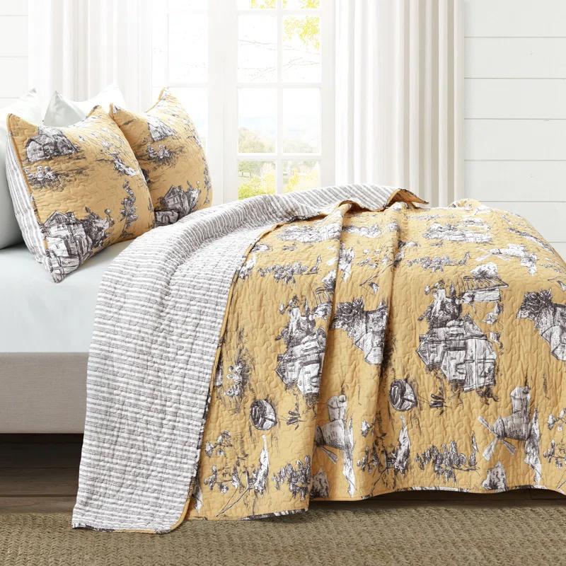 Reyna Reversible Quilt Set (Set of 3)