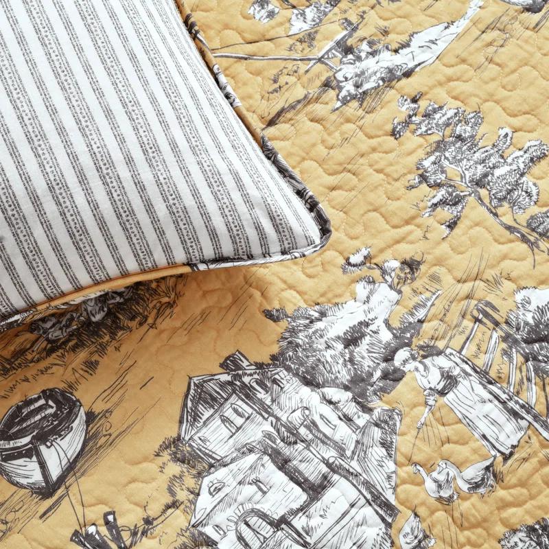 Reyna Reversible Quilt Set (Set of 3)