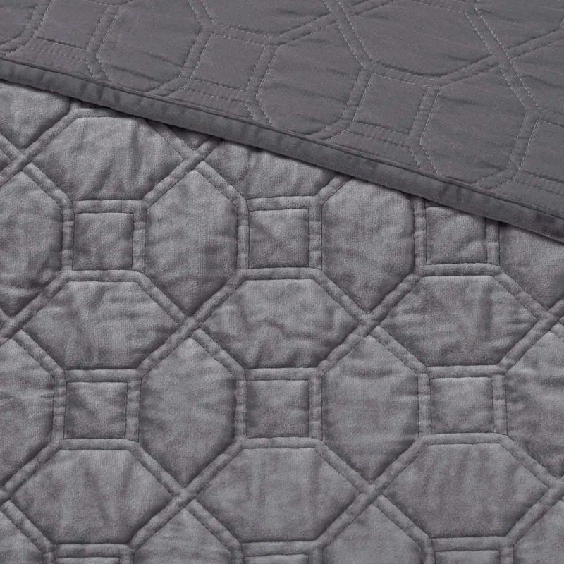 Madison Park Harper 3 Piece Velvet Quilt Set