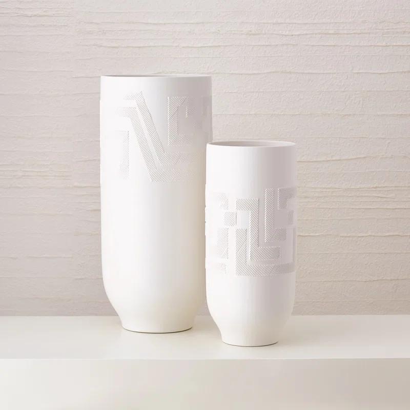 Global Views Chaco Vase-Matte White
