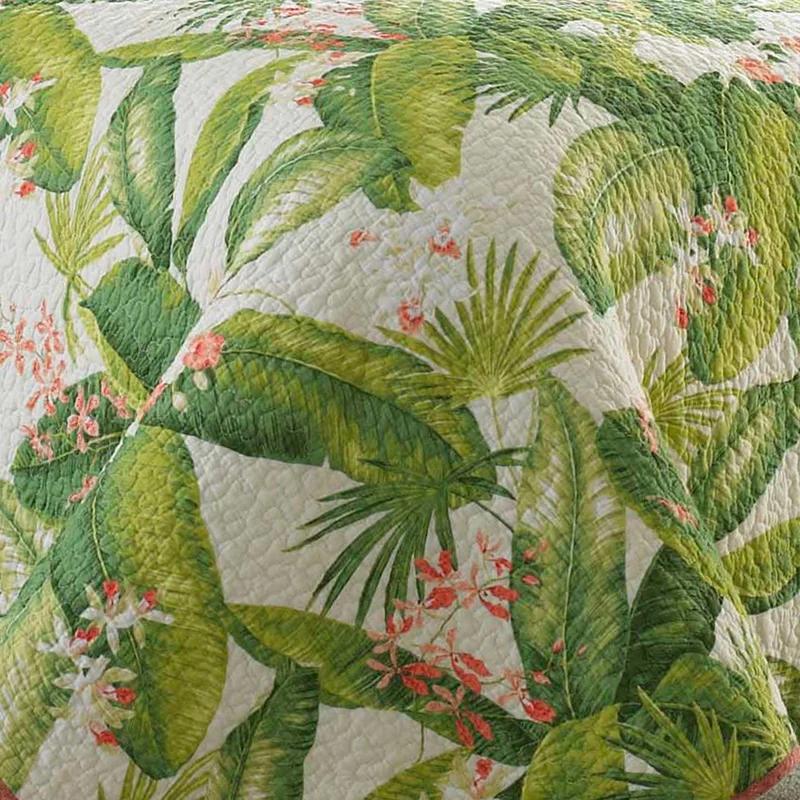 Ecru Cotton Full/Queen Reversible Quilt Set with Palm Leaf Design