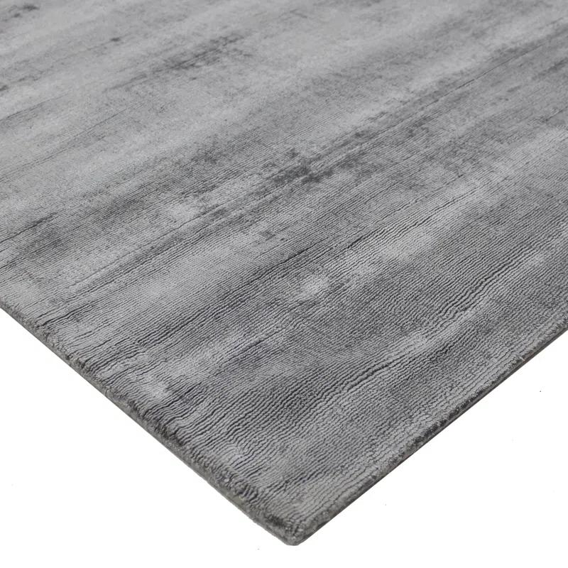 LOOMY Silk Rug