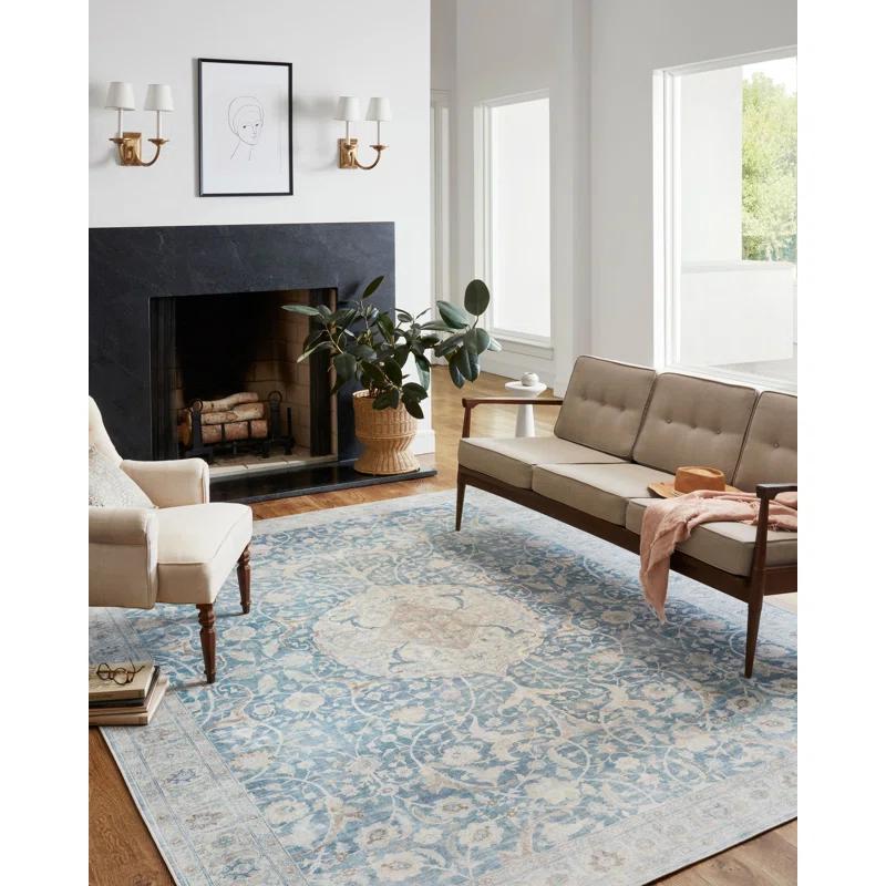 Jules Oriental Machine Made Polyester Indoor Area Rug in Antique Blue/Gray