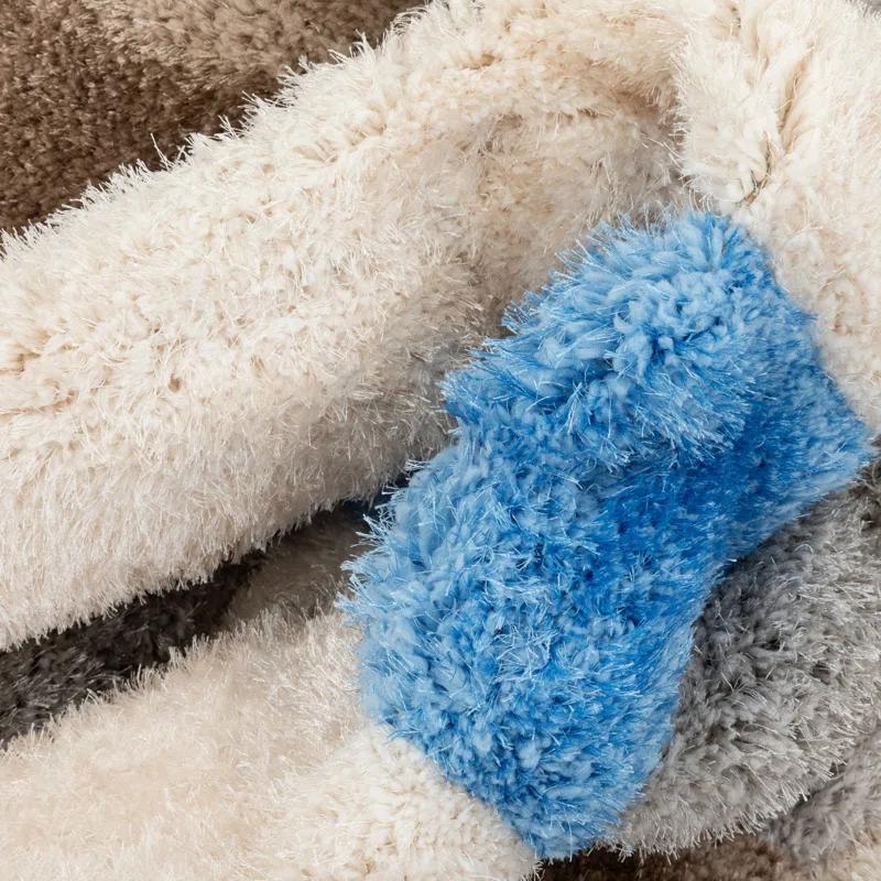 Wade Logan® Cobina Geometric Beige/Blue Area Rug | Wayfair