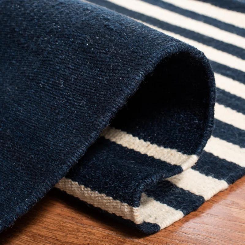 Cinder Stripe Handwoven Wool 4' x 6' Area Rug